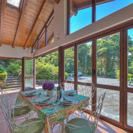 Villa Il Castagno Few Min From Beach - Happy Rentals Castelveccana Esterno foto