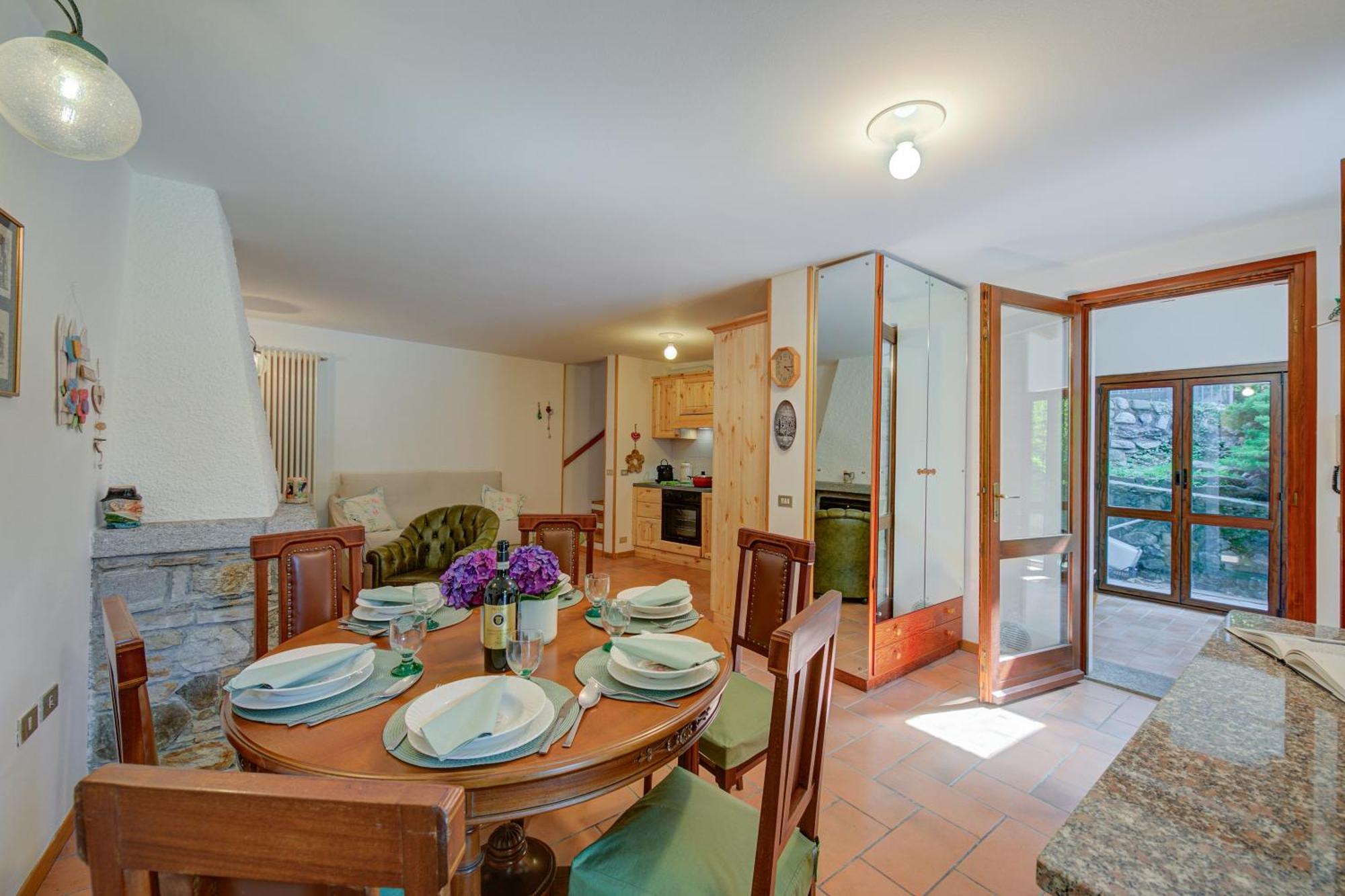 Villa Il Castagno Few Min From Beach - Happy Rentals Castelveccana Esterno foto