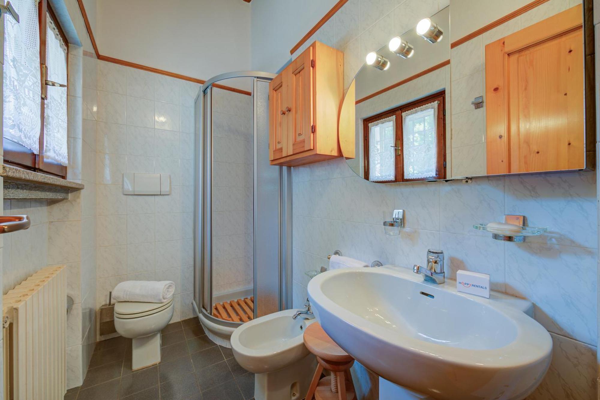 Villa Il Castagno Few Min From Beach - Happy Rentals Castelveccana Esterno foto