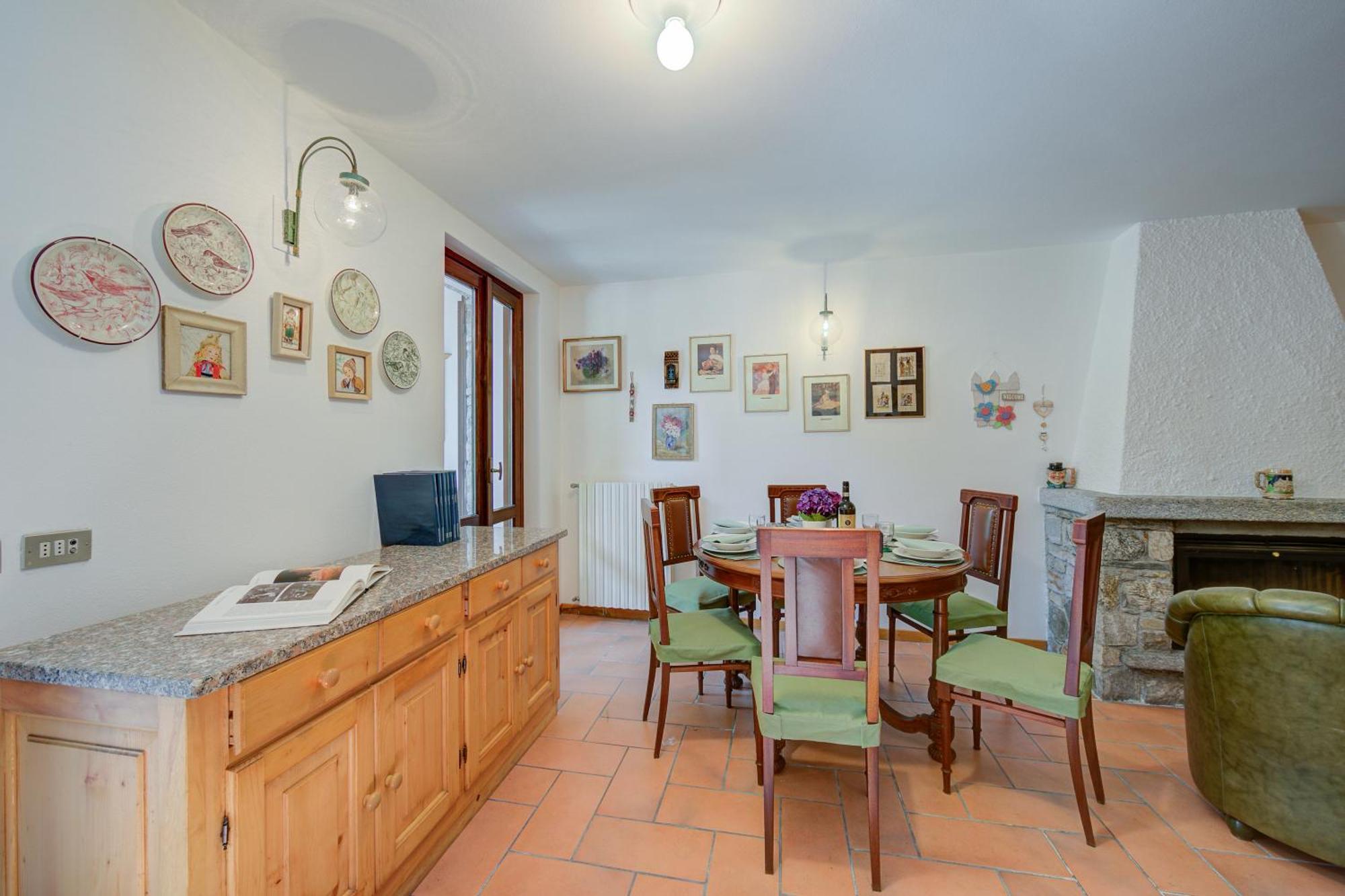 Villa Il Castagno Few Min From Beach - Happy Rentals Castelveccana Esterno foto