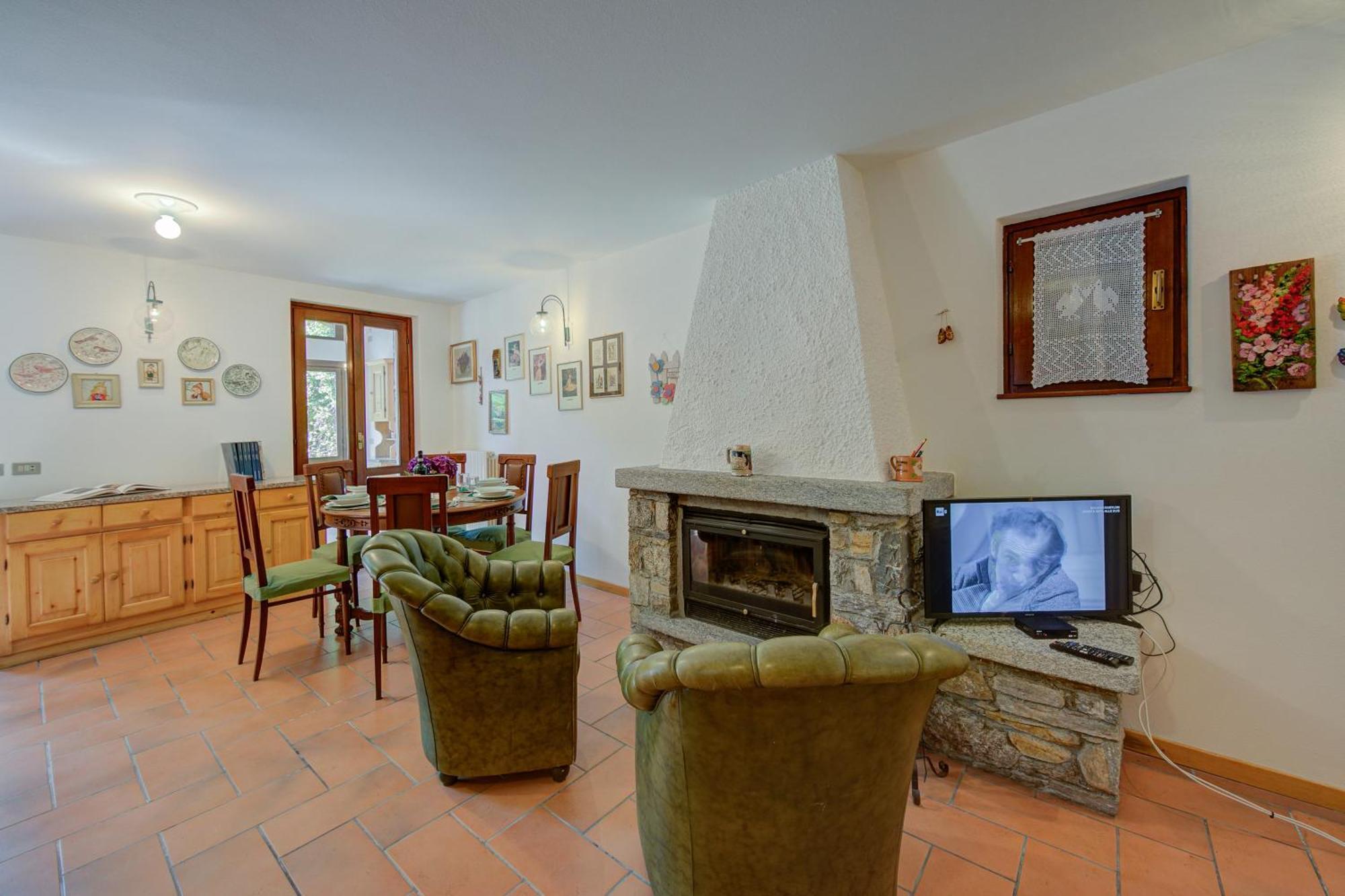 Villa Il Castagno Few Min From Beach - Happy Rentals Castelveccana Esterno foto