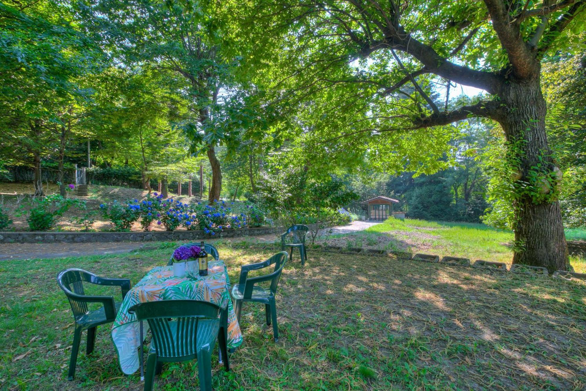 Villa Il Castagno Few Min From Beach - Happy Rentals Castelveccana Esterno foto