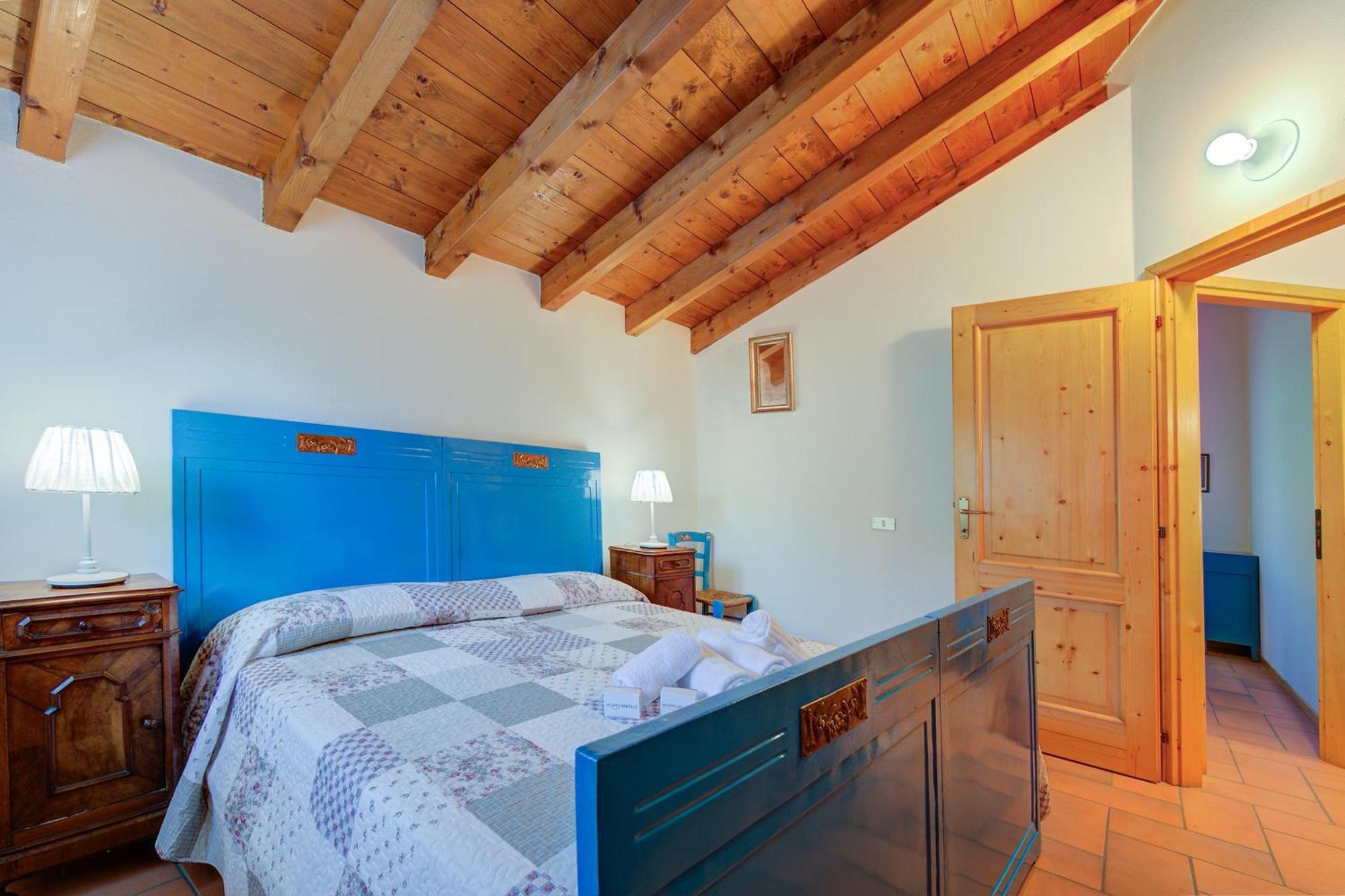 Villa Il Castagno Few Min From Beach - Happy Rentals Castelveccana Esterno foto